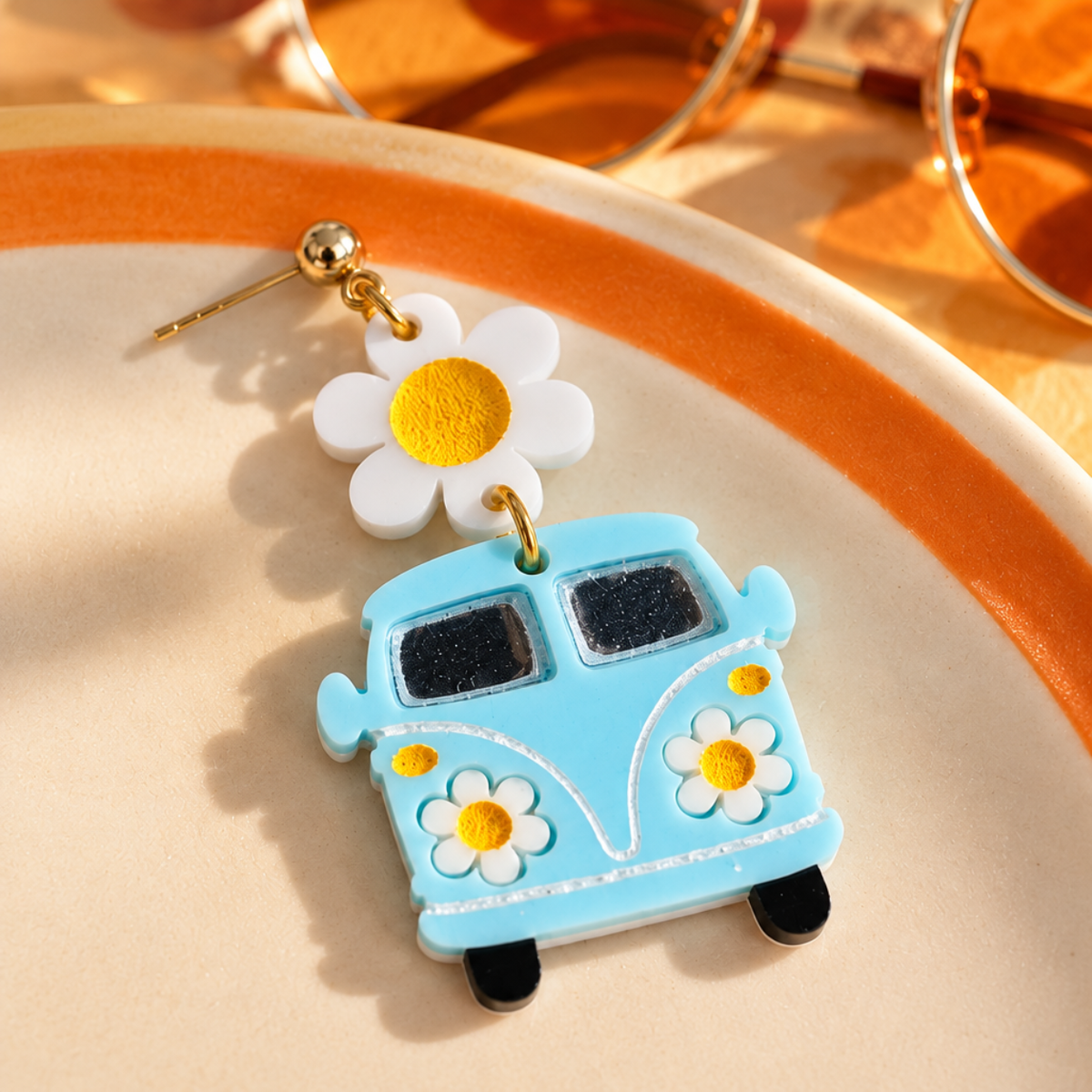 Retro Daisy Van